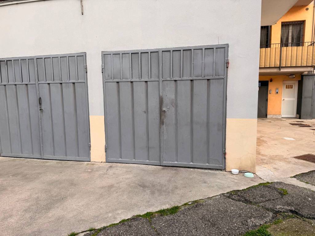 Box / garage a Pavia in Via Paolo Gorini, 5 - Foto 4