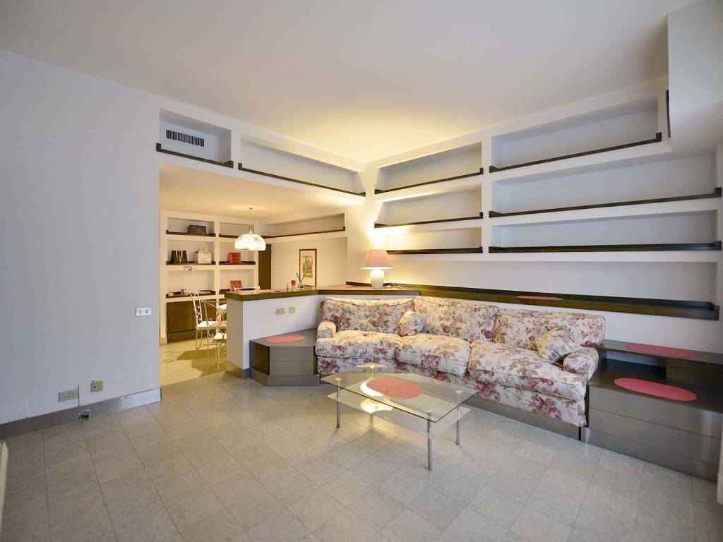 Appartamento a Bergamo in Via Francesco Nullo, 39 - Foto 3