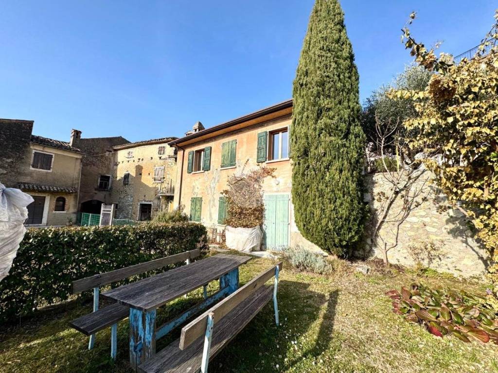 Casa indipendente a Caprino veronese in Via Cristo, 7 - Foto 2