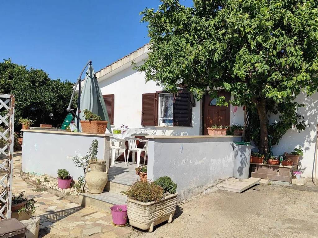 Villa a Genzano di roma in Via 2ᵒ Stradone Muti - Foto 3