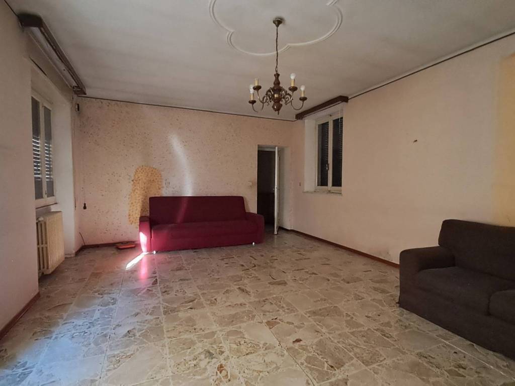 Villa a Montalto pavese in Via Vittorio Emanuele, 10 - Foto 3