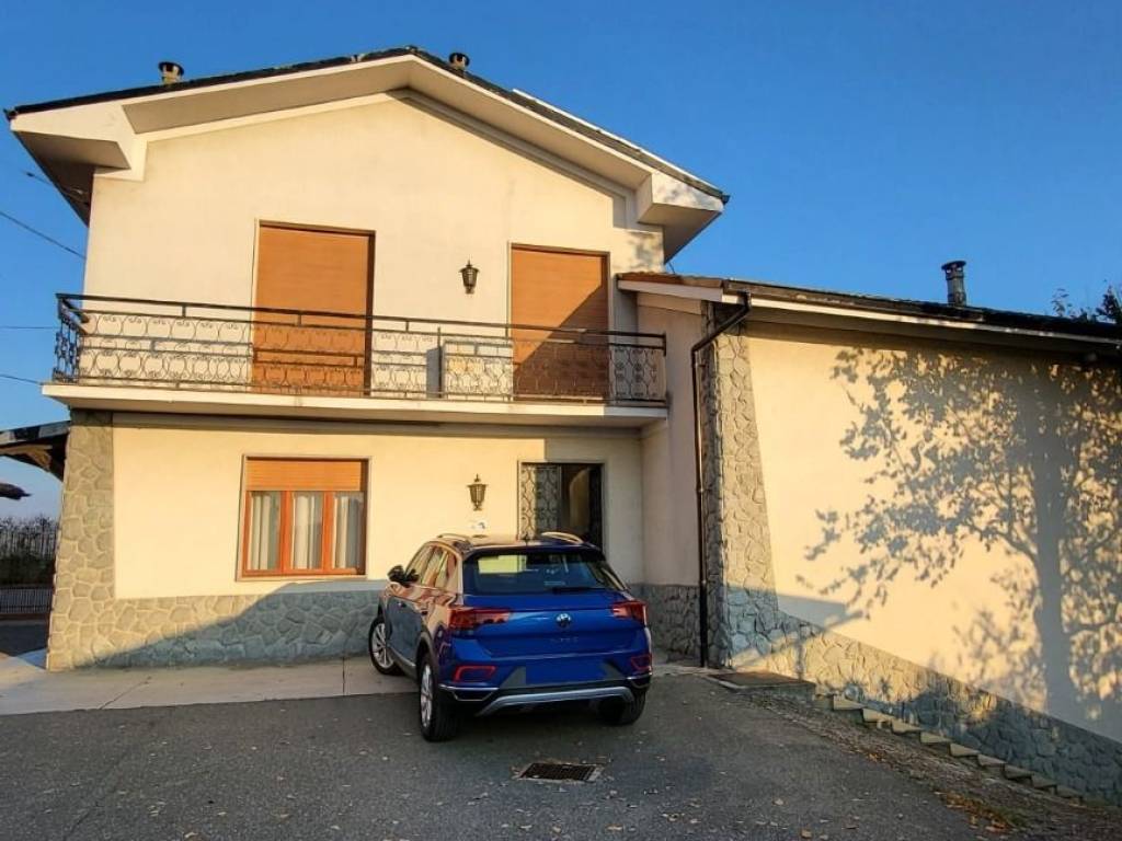 Casa indipendente a Santo stefano roero in Via Capoluogo, 71 - Foto 2