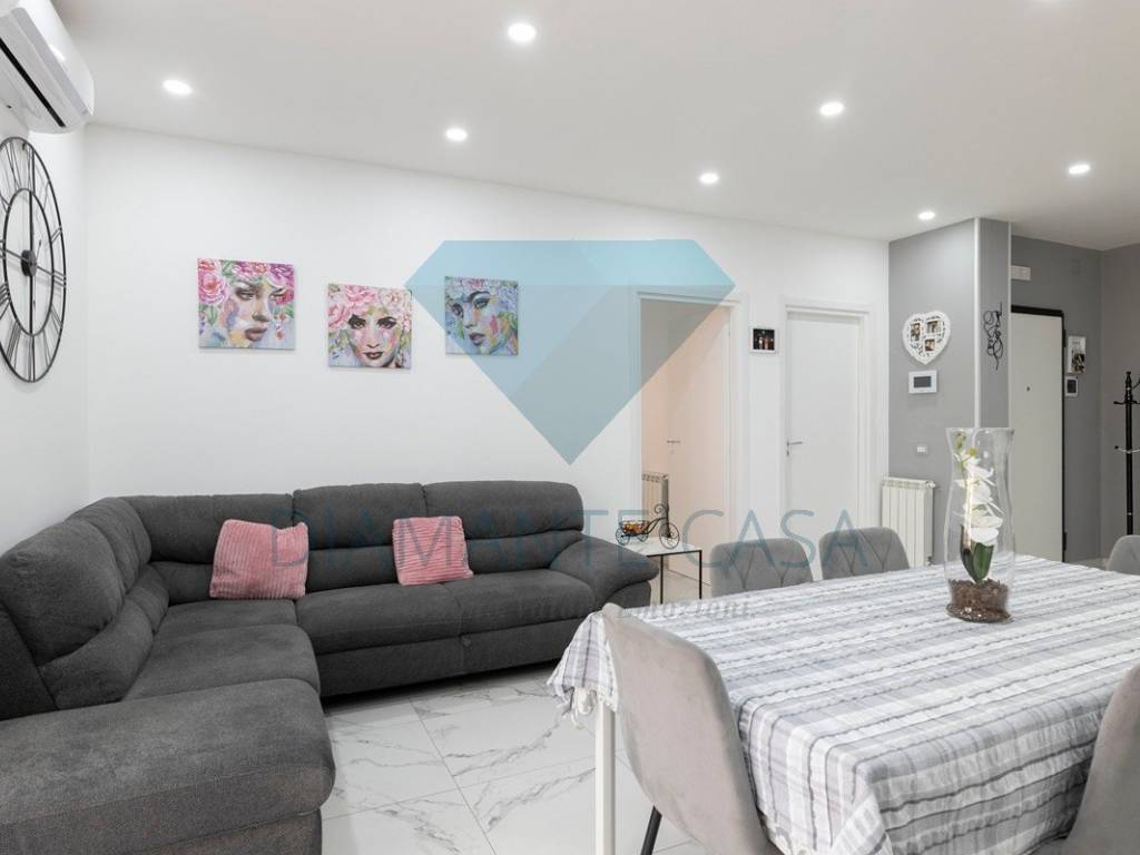 Appartamento a Gravina di catania in Via Luigi Pirandello, 14 - Foto 5