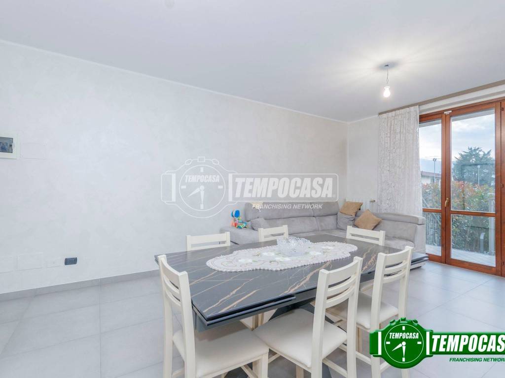 Appartamento a Casorate primo in Via 2 Giugno - Foto 4