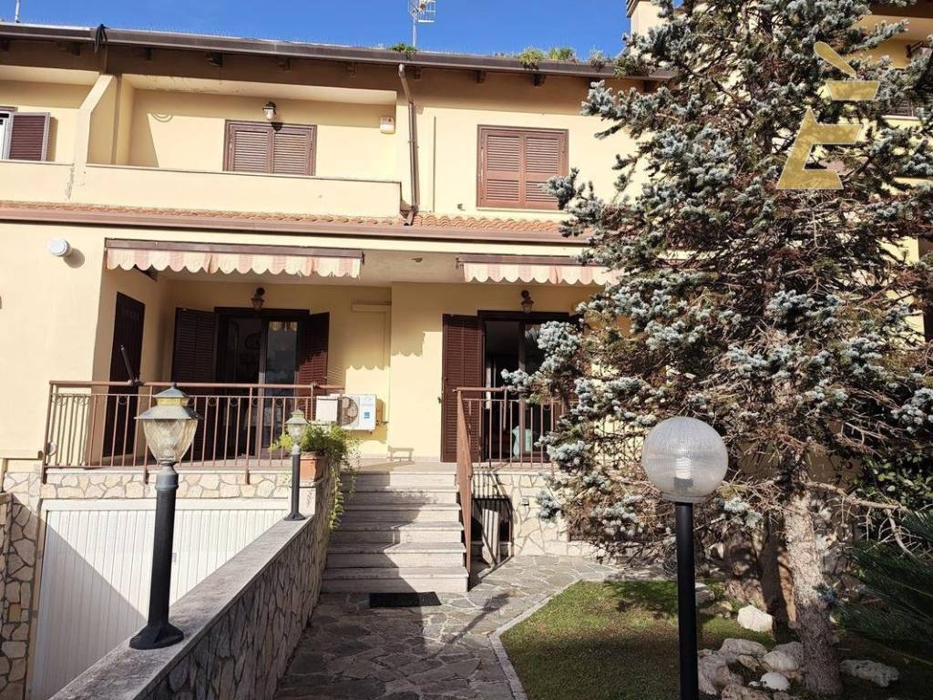Villetta a schiera a Giugliano in campania in Via san nullo, 180 - Foto 3