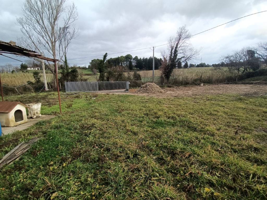 Terreno a Pesaro in strada della Fabbrina - Foto 4