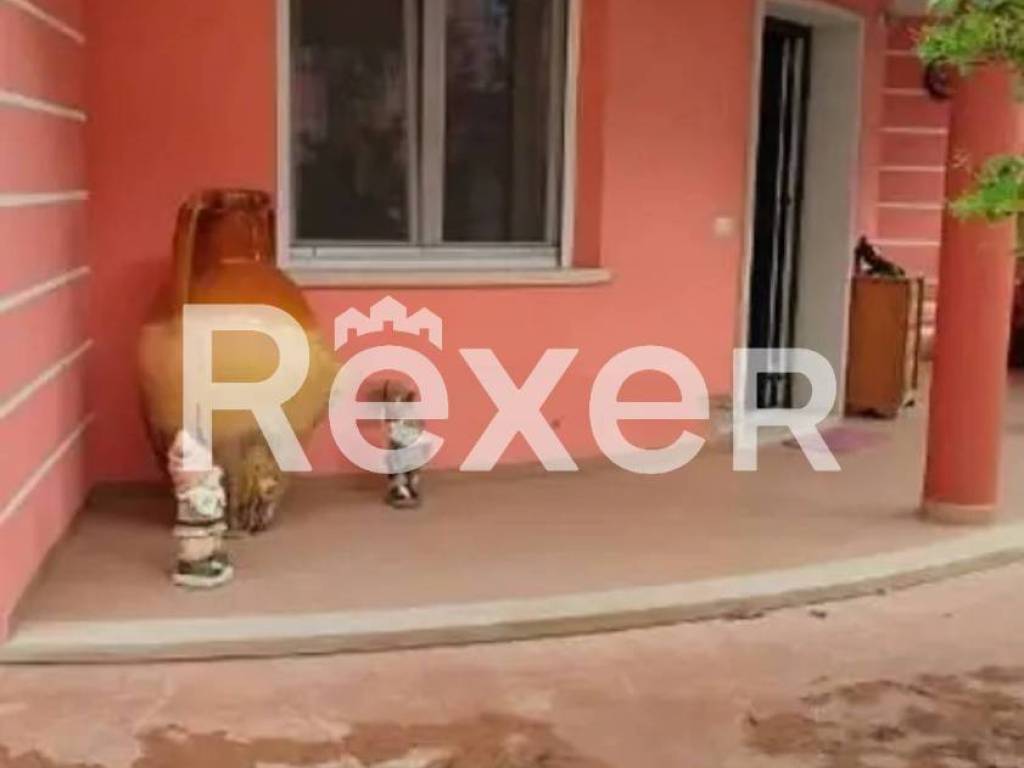 Villa a Aradeo in Via G. Carducci - Foto 2