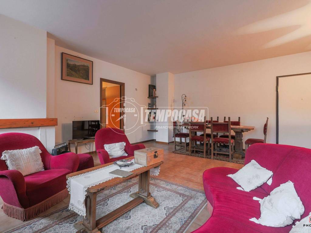 Appartamento a Castel san pietro terme in Piazza Papa Giovanni XXIII - Foto 3