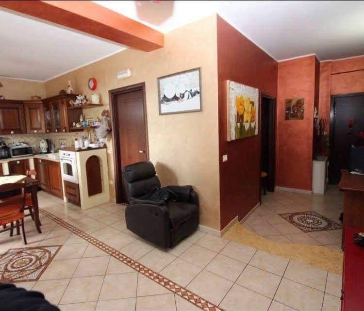 Appartamento a Carlentini in Via Giuseppe Di Vittorio - Foto 4