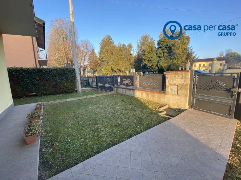 Casa indipendente a Crespino in Crespino, Via Santi Martino e Severo - Foto 4