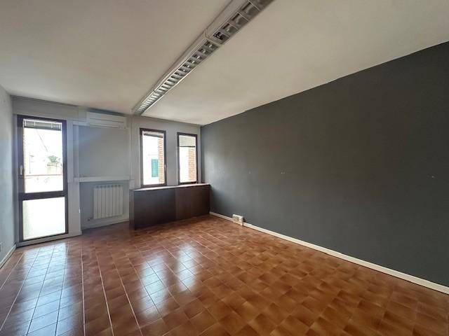 Immobile a Cascina in Via Antonio Pacinotti, , 35 - Foto 3