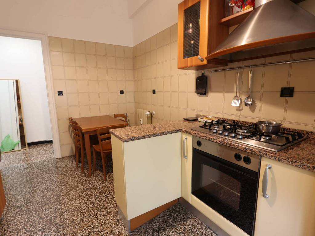 Appartamento a Genova in Via Felice Cavallotti - Foto 5