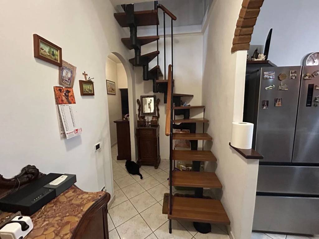 Appartamento a Gambassi terme in Via Giuseppe Garibaldi - Foto 2