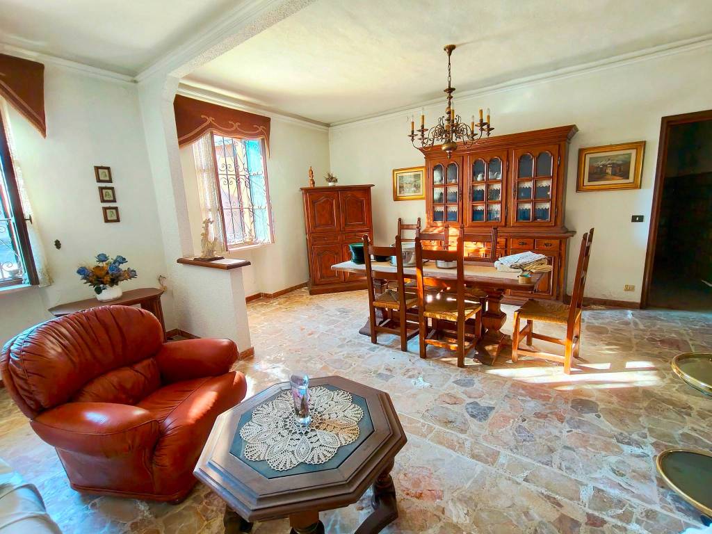 Casa indipendente a Narzole in Via Martiri - Foto 3