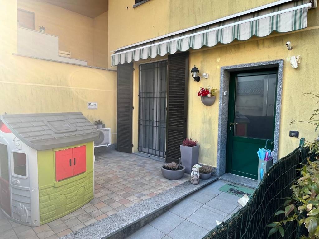 Appartamento a Castello di brianza in Via Fontana, 12 - Foto 4
