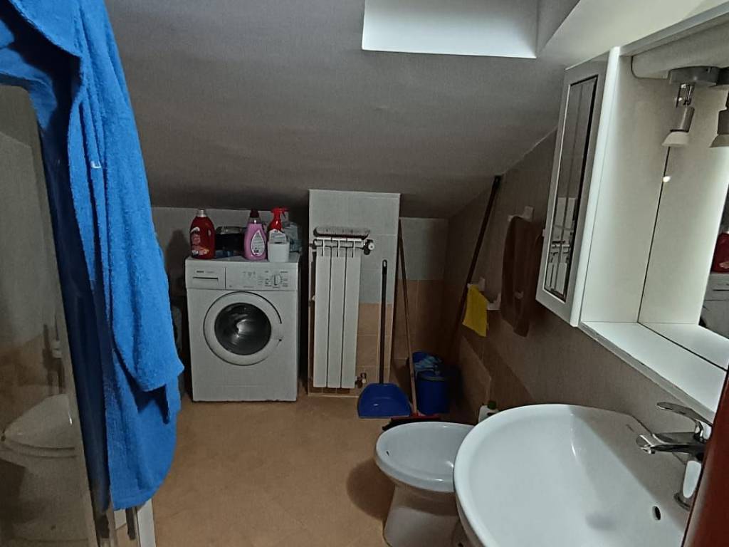 Attico / mansarda a Catanzaro in Via Friuli - Foto 5