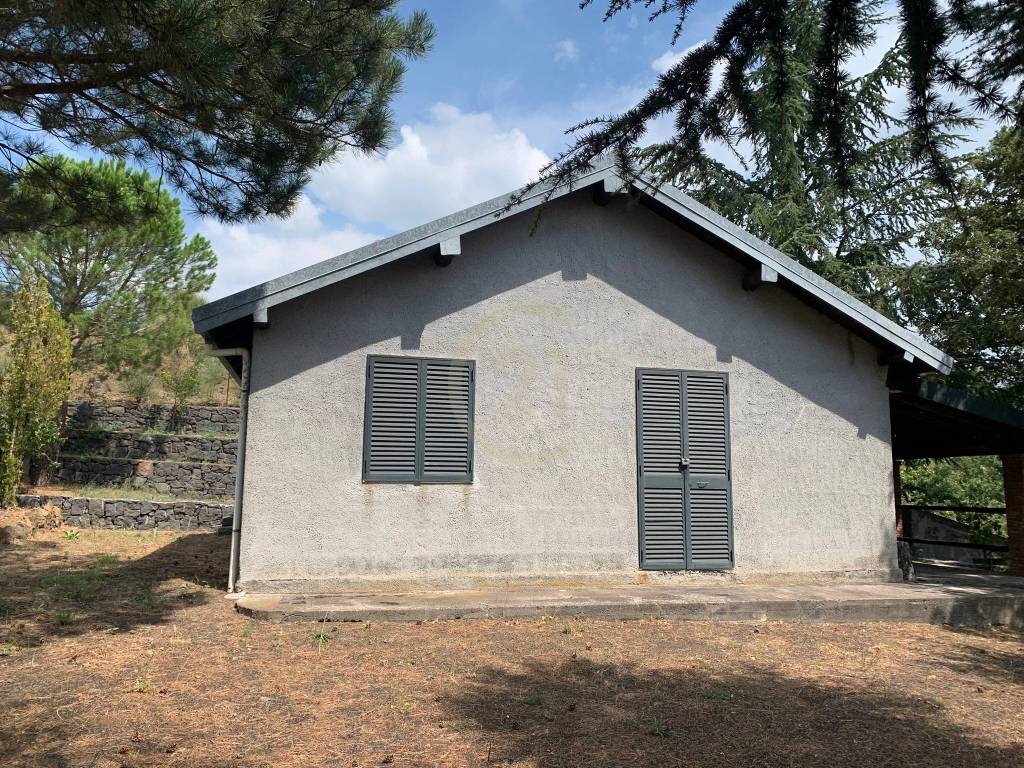 Villa a Ragalna in C.da Monte Arso - Foto 2