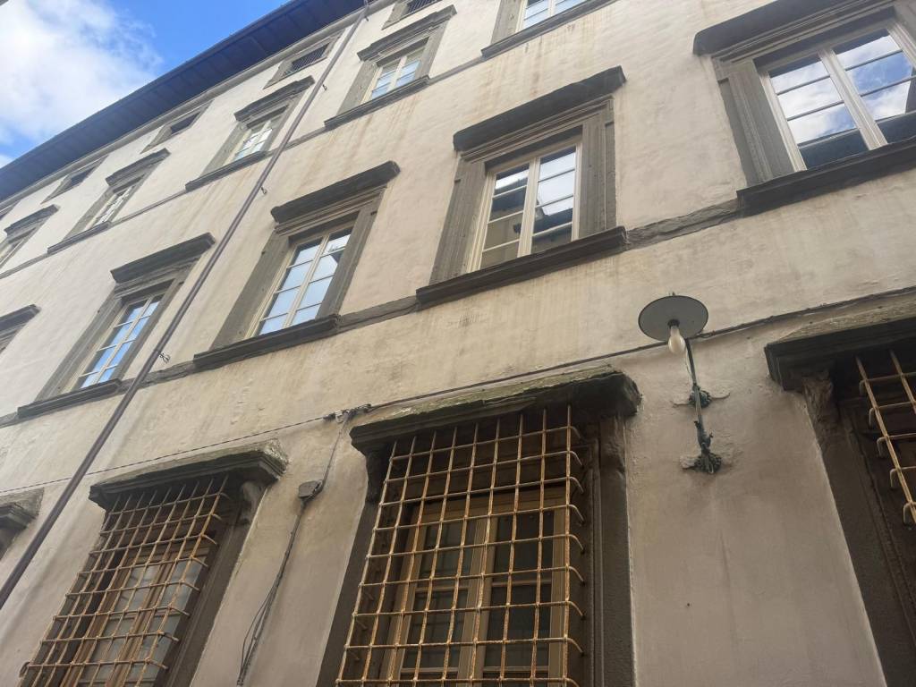 Appartamento a Lucca in Via Fatinelli - Foto 4