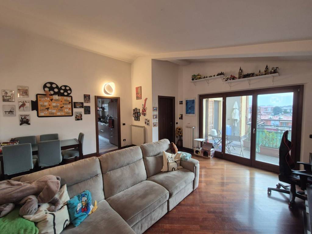 Appartamento a Cesano boscone in Via Roma - Foto 3