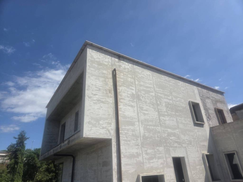 Villa a Ceccano in Via Giulio Pastore - Foto 5