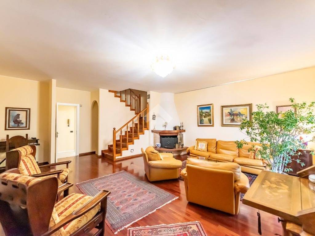 Villetta a schiera a Arese in Viale Giuseppe di Vittorio, 14 - Foto 3