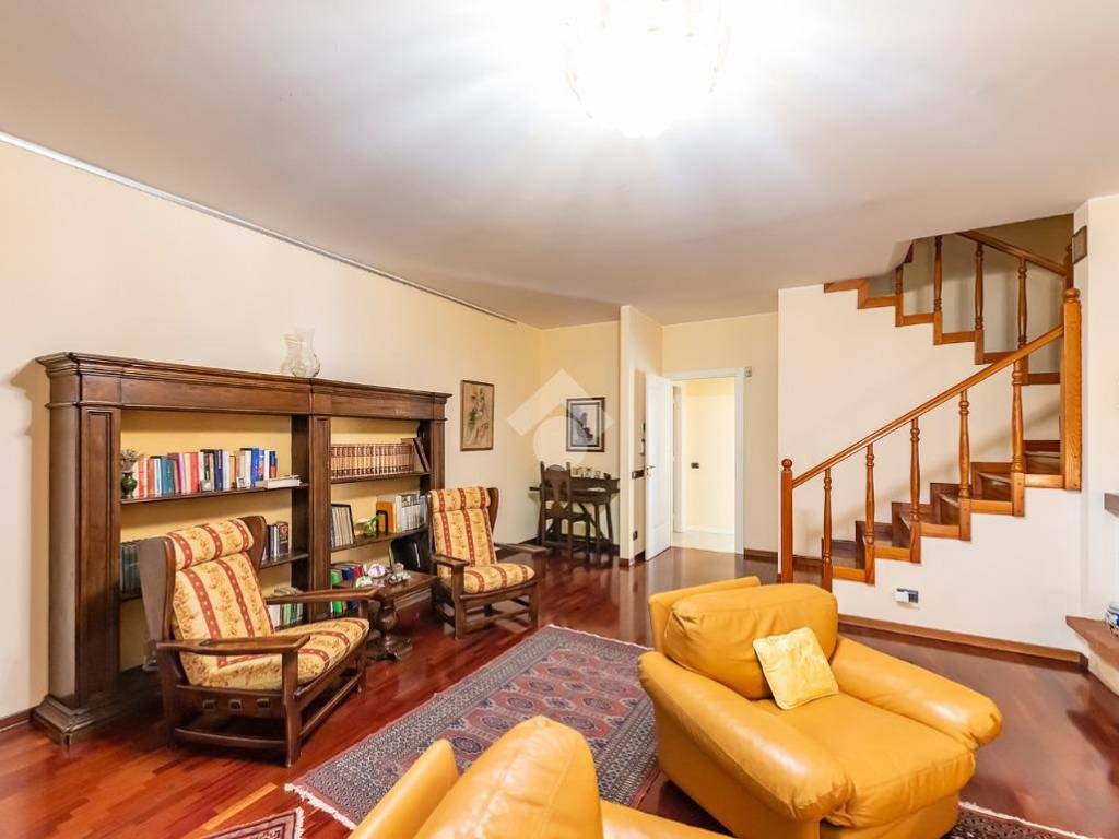 Villetta a schiera a Arese in Viale Giuseppe di Vittorio, 14 - Foto 5