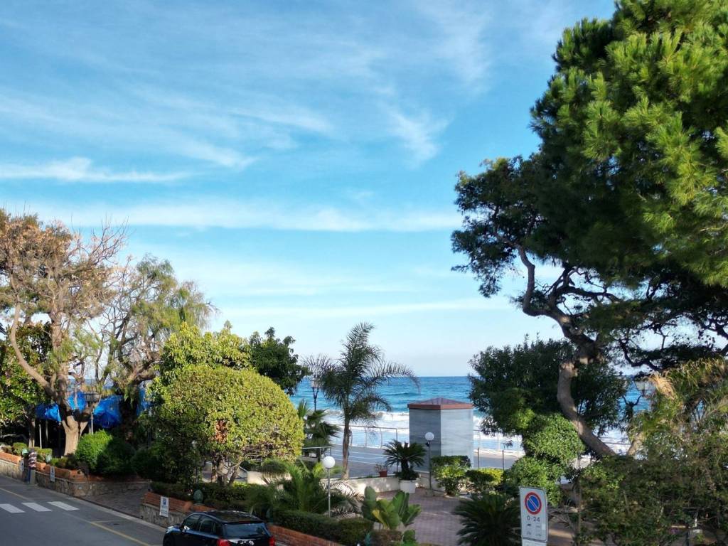Appartamento a Alassio in Via Roma, 63 - Foto 3