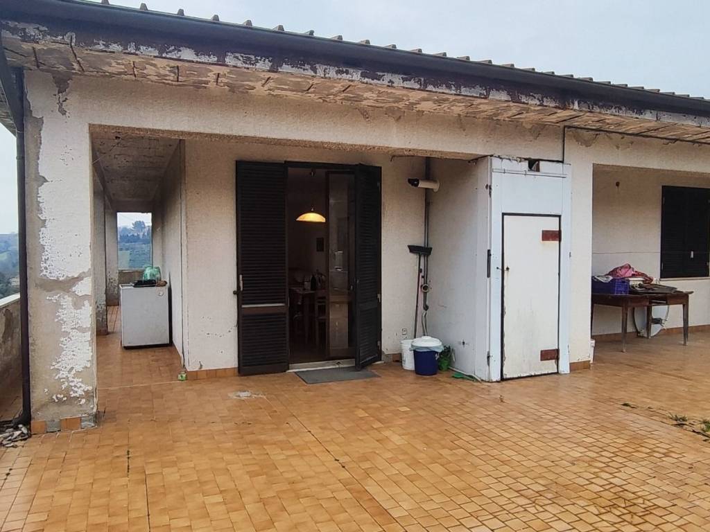 Villa a Trecastelli in Via Ponticelli - Foto 5