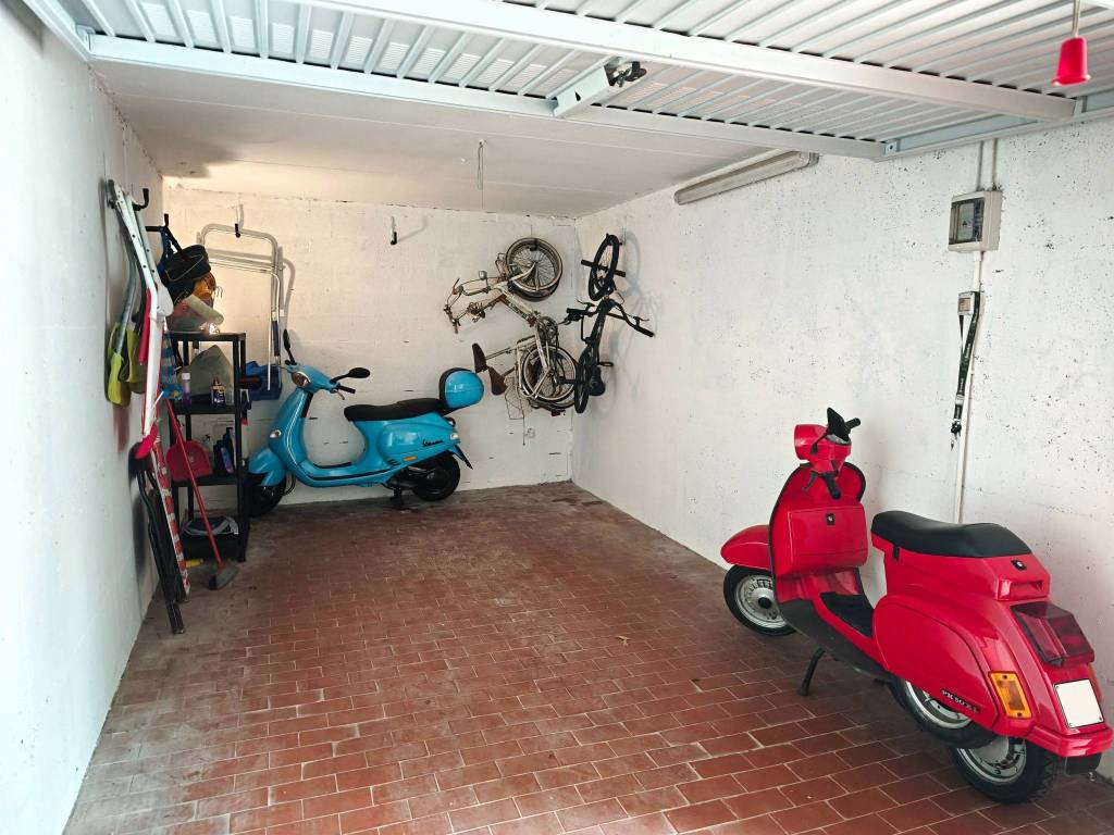 Box / garage a Arenzano in Via di Francia, 9 - Foto 3