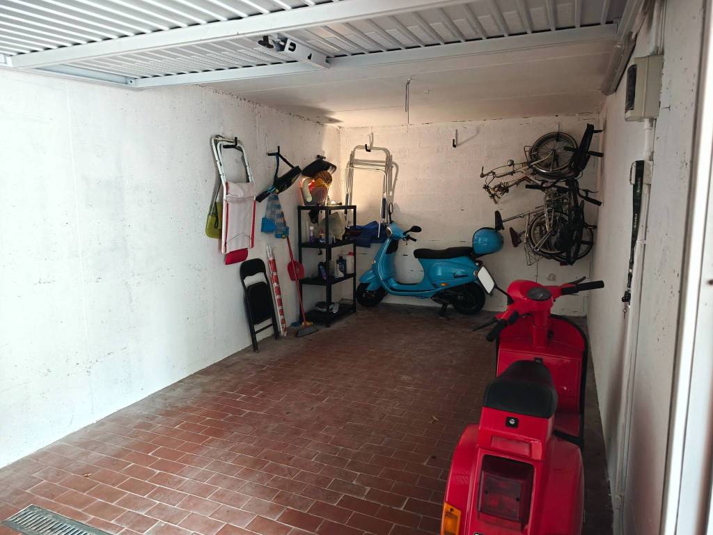Box / garage a Arenzano in Via di Francia, 9 - Foto 4
