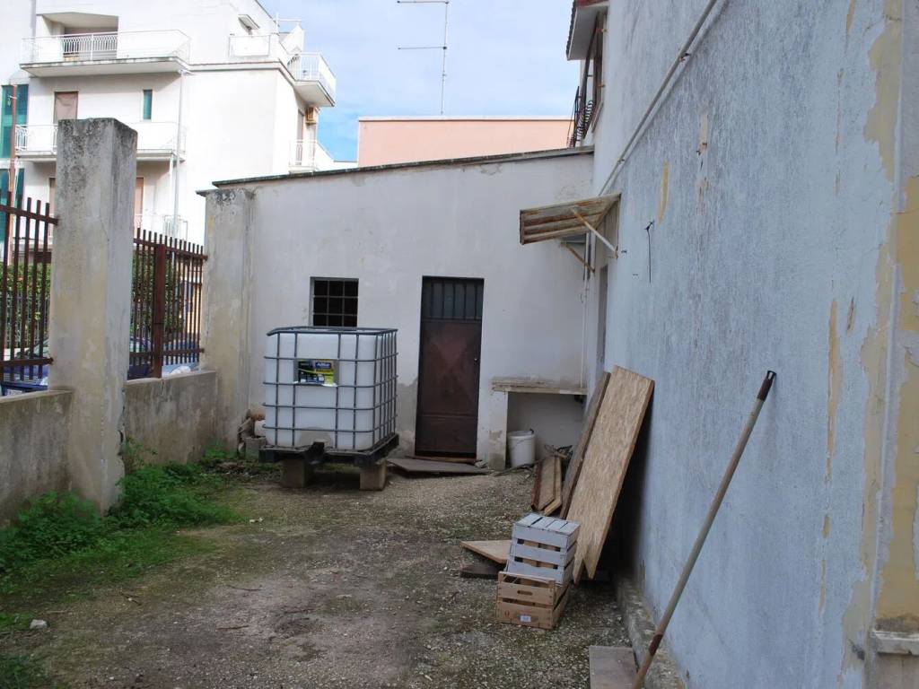 Villa a Fasano in Via Bertani, 15 - Foto 4