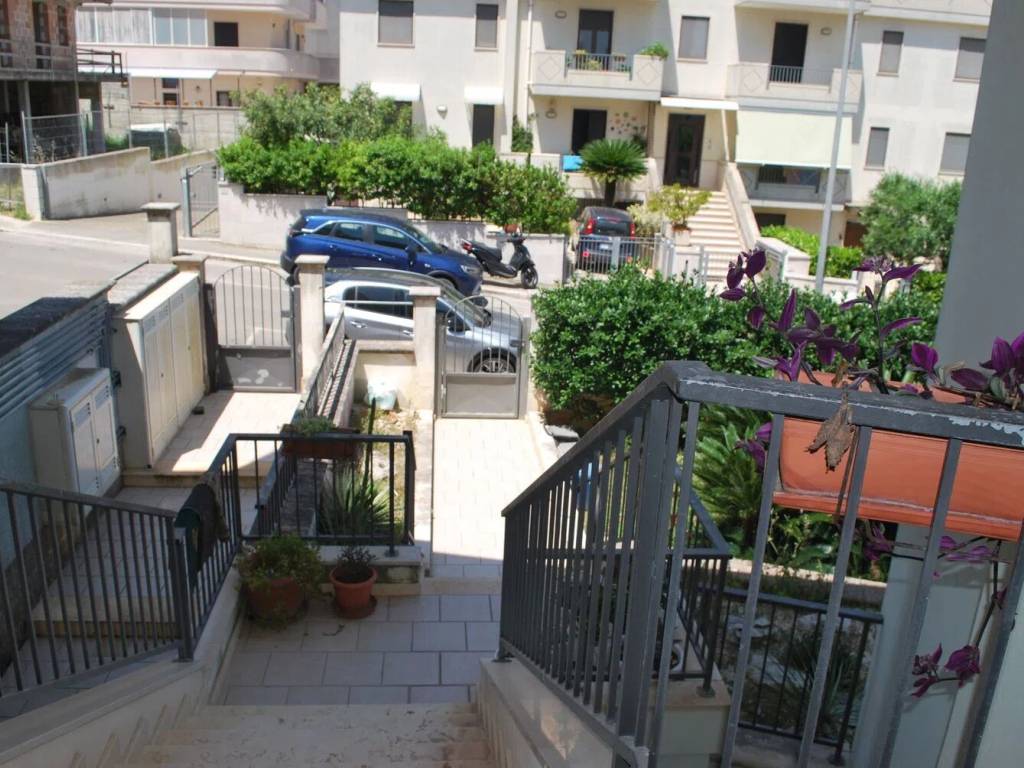 Appartamento a Cisternino in Via Giovanni Falcone E Paolo Borsellino, 10 - Foto 3