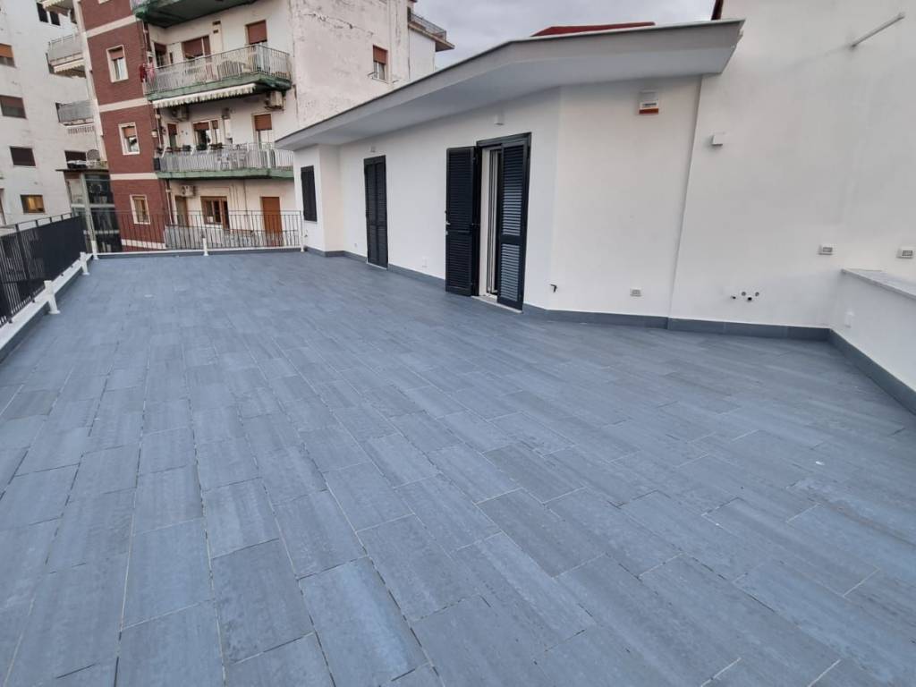 Appartamento a Pozzuoli in Corso Nicola Terracciano - Foto 2