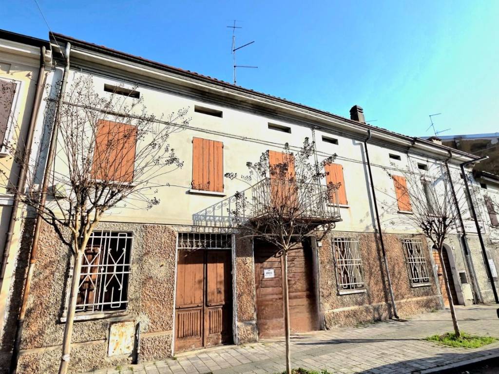 Casa indipendente a Guastalla in Via Pieve - Foto 3
