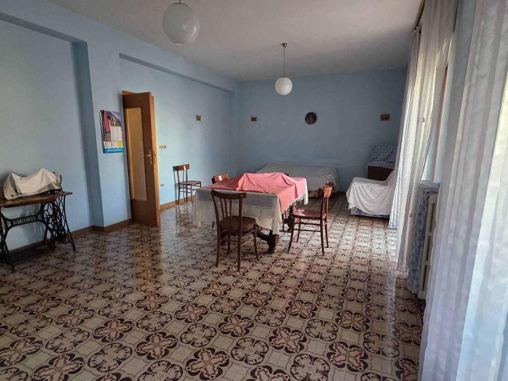 Appartamento a San giovanni rotondo in Via Santa Croce, 14 - Foto 2