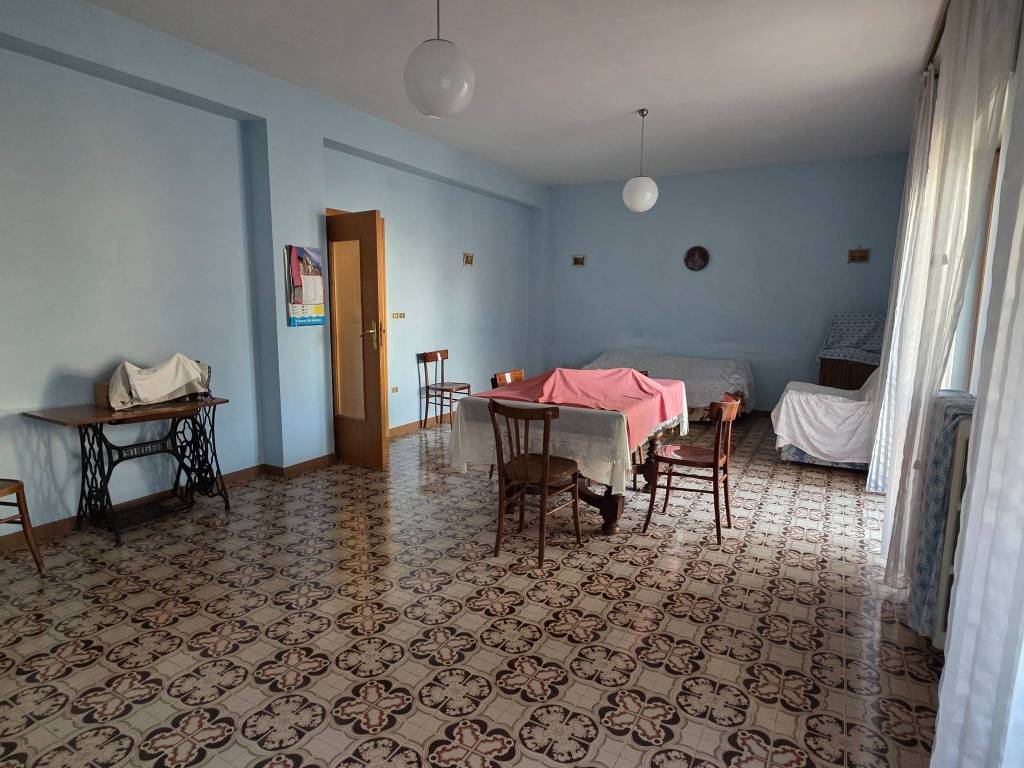 Appartamento a San giovanni rotondo in Via Santa Croce, 14 - Foto 3