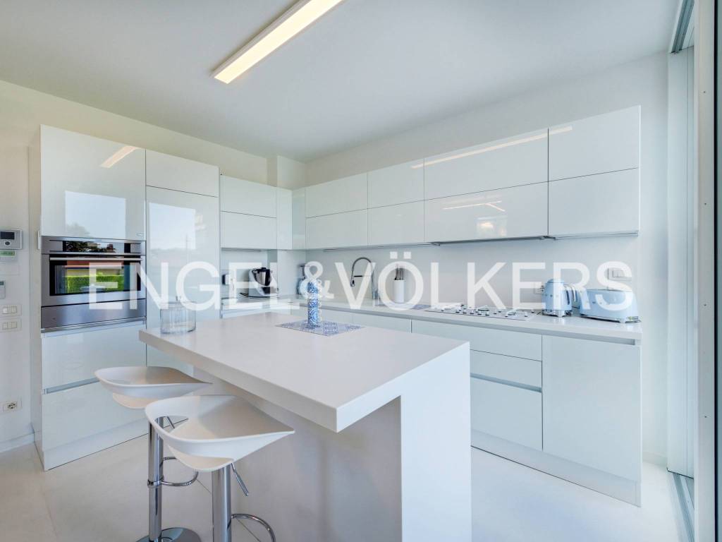 Appartamento a Bardolino in Via Alessandro Volta - Foto 5