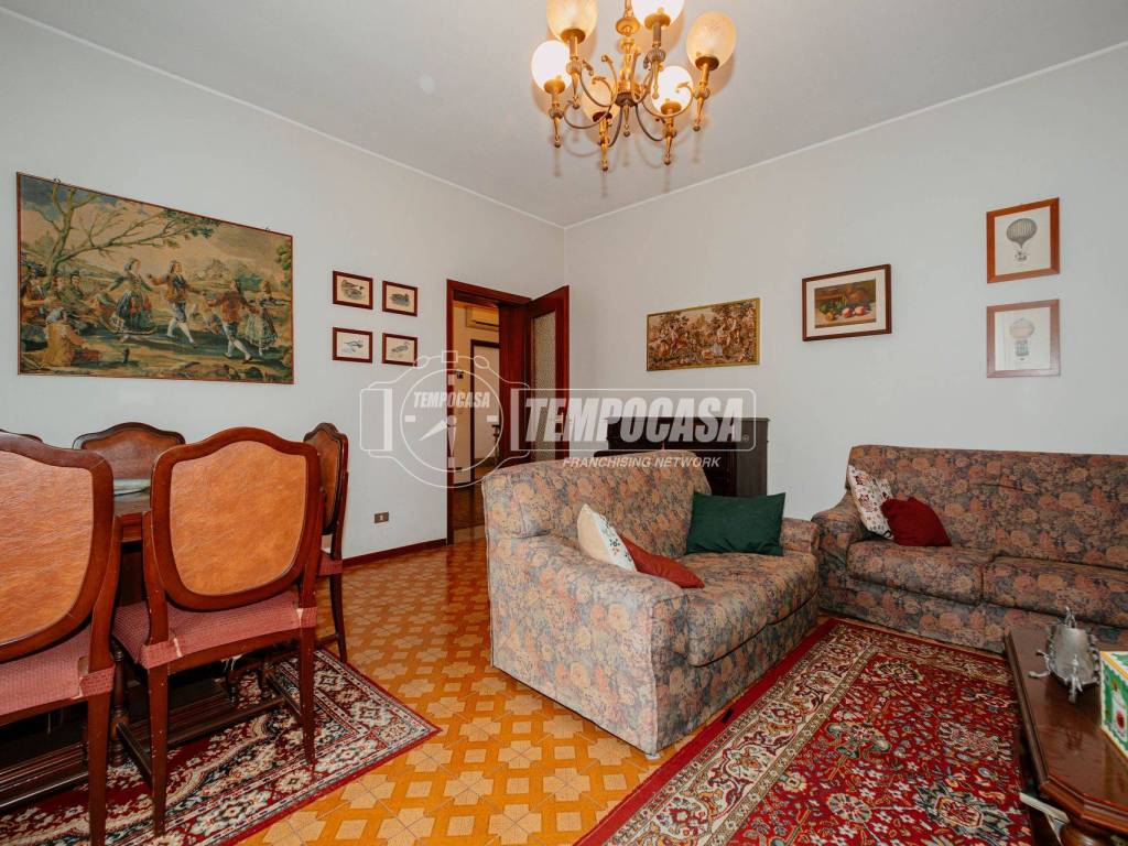 Villa a Garlasco in Via Alagna 76 - Foto 3