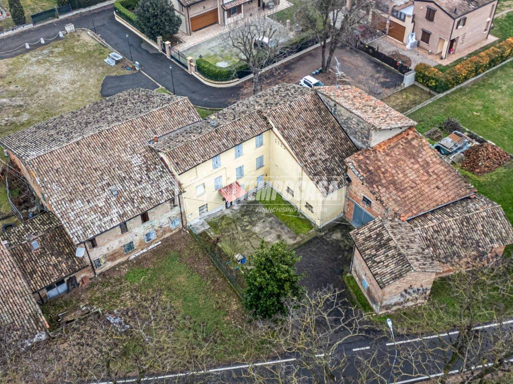 Casa indipendente a Reggio emilia in Via Guido Dorso - Foto 5