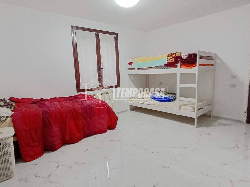 Appartamento a Cesate in Via NENNI 15 - Foto 5