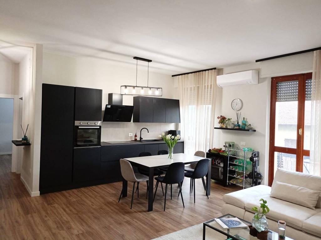 Appartamento a Foligno in Corso Camillo Benso di Cavour - Foto 4