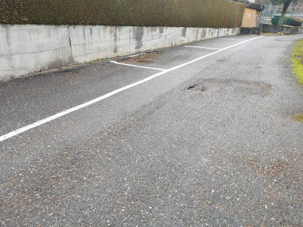 Box / garage a Agra in Viale Europa - Foto 5