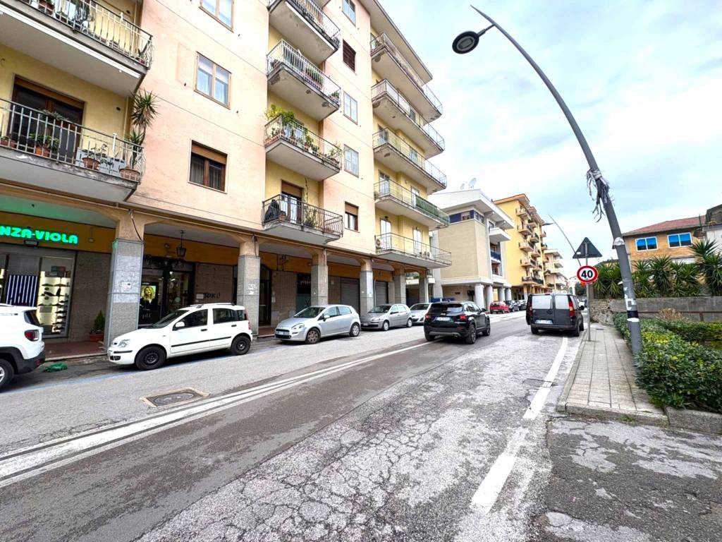 Appartamento a Cava de' tirreni in Via 24 Maggio - Foto 2