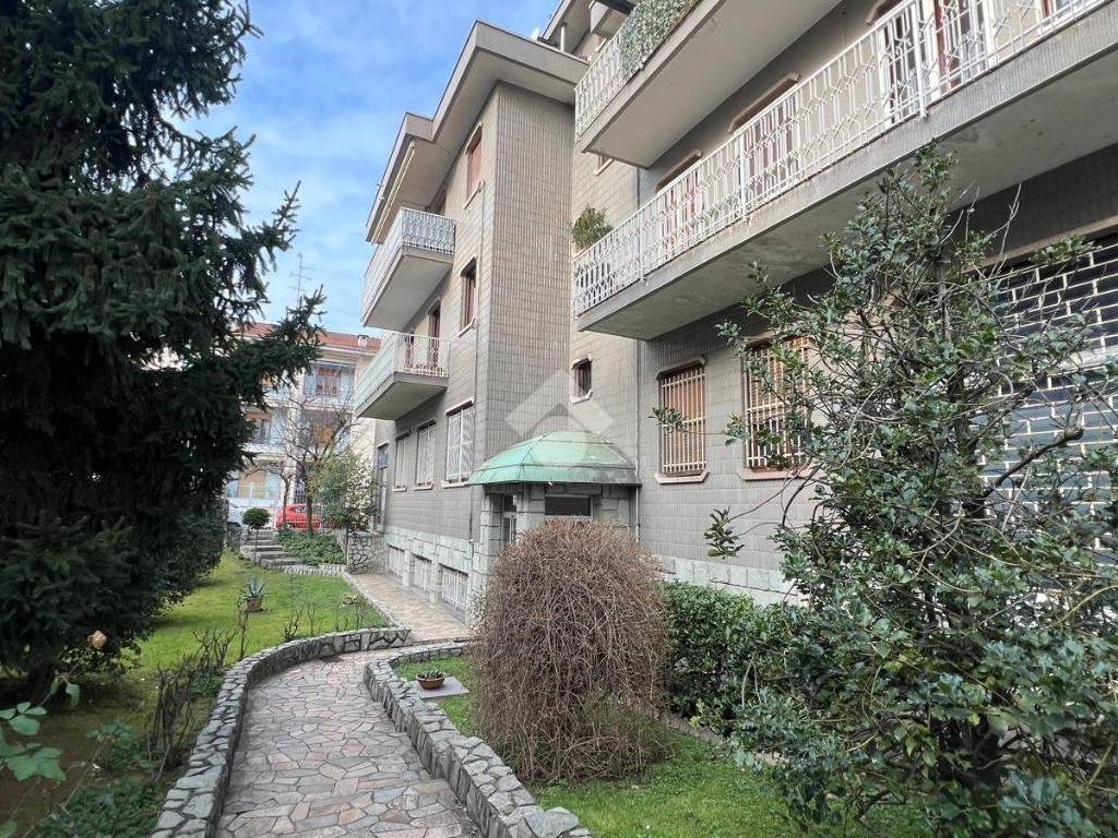 Appartamento a Novate milanese in Via I Maggio, 6 - Foto 3