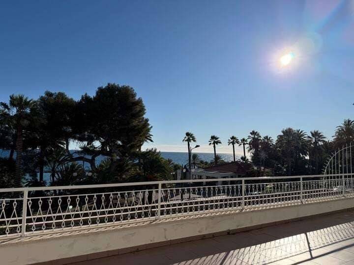 Appartamento a Sanremo in Lungomare Imperatrice, 130 - Foto 2