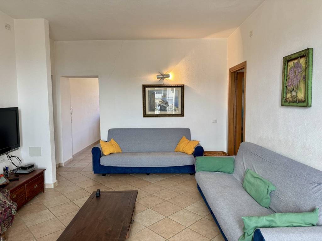 Appartamento a Siniscola in Via Gianfranco Conteddu - Foto 4