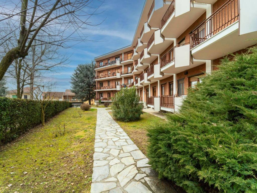 Appartamento a Moncalieri in Strada Revigliasco, 29 - Foto 2
