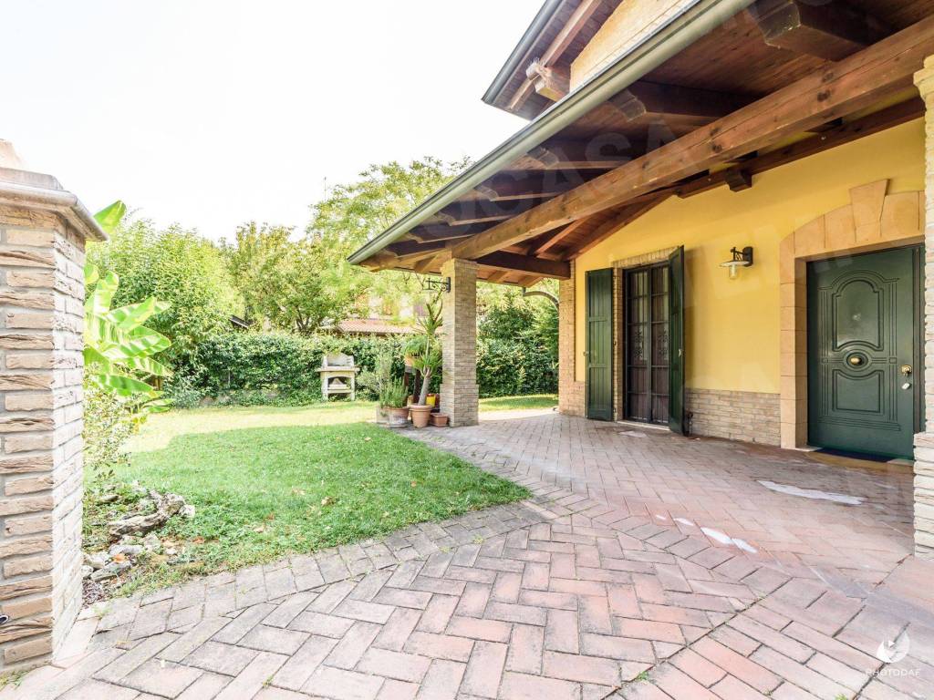 Villa a Castelfranco emilia in Via Cantastorie 6 - Foto 4