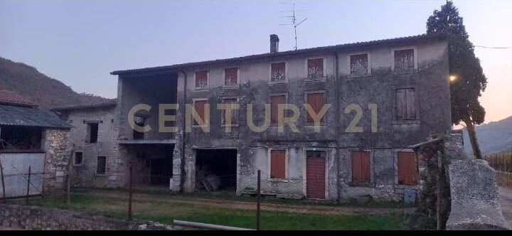 Rustico / casale a Verona in Via Squaranto, 6 - Foto 3