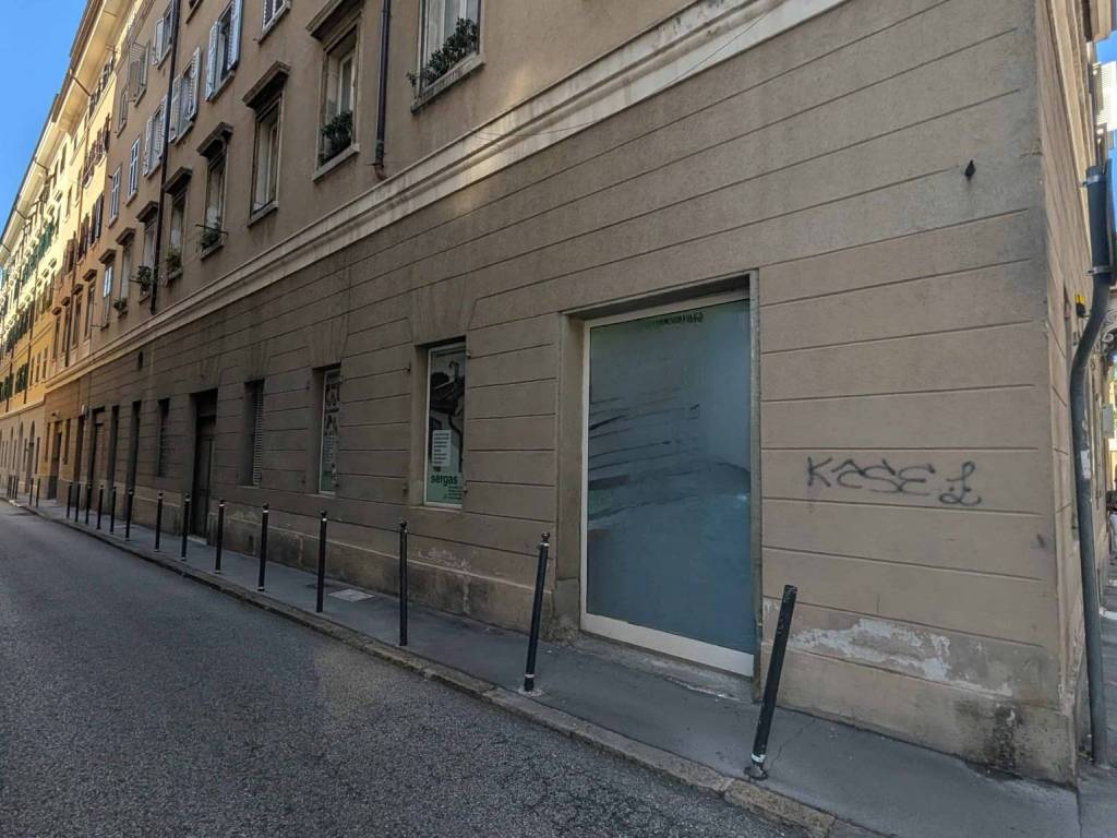 Box / garage a Trieste in Via Antonio Caccia, 10 - Foto 2
